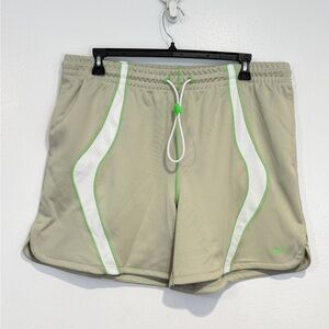 Nike F.R.O.G Mens Woven Green Shorts NWT Size XL Loose Fit